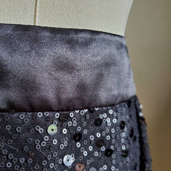 Little Black Etcetera Sequin Formal Mini Skirt - Picture 2 of 13